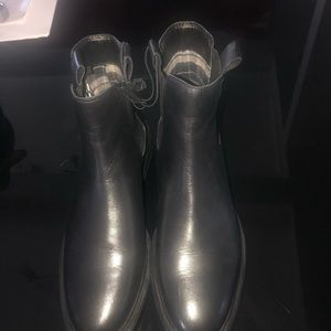 Zara Brand new boots